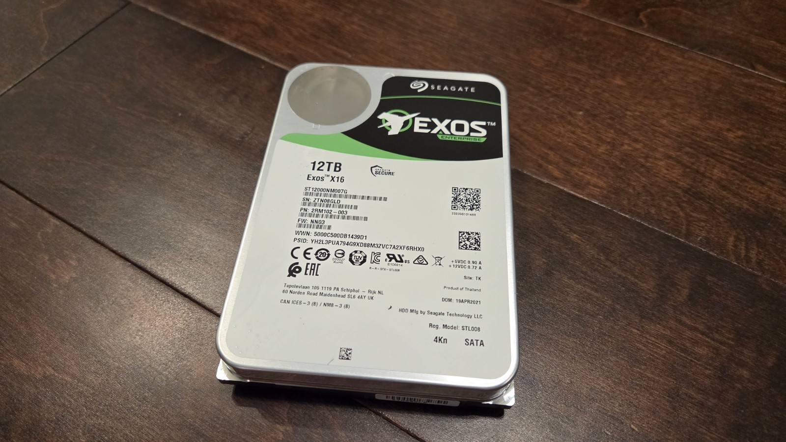 Seagate ST12000NM007G Exos X16 12Tb SATA-6Gbps 7200RPM 3.5-Inch Hard Drive