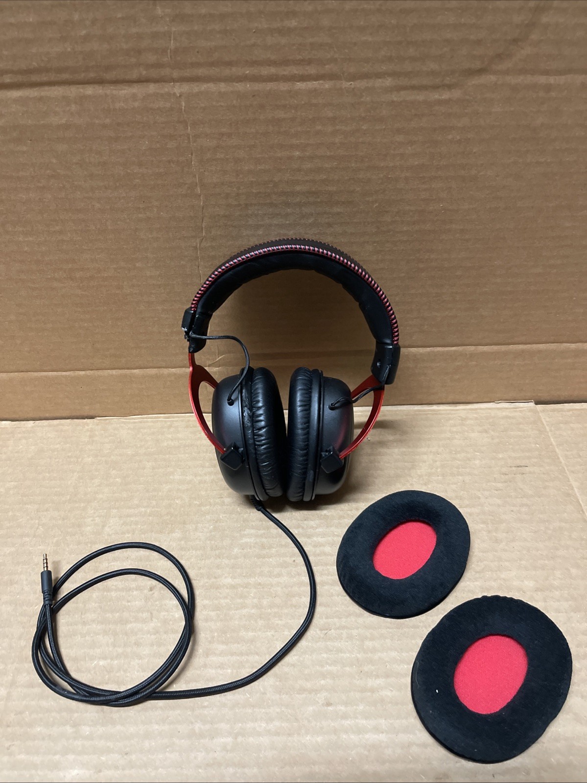 HyperX Cloud II - Gaming Headset - Black-Red **READ DESCRIPTION**