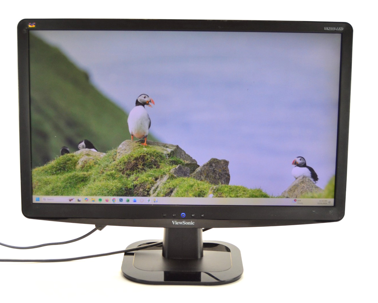 ViewSonic  VA2333-led 23" 1920x1080 Monitor VGA DVI with Stand
