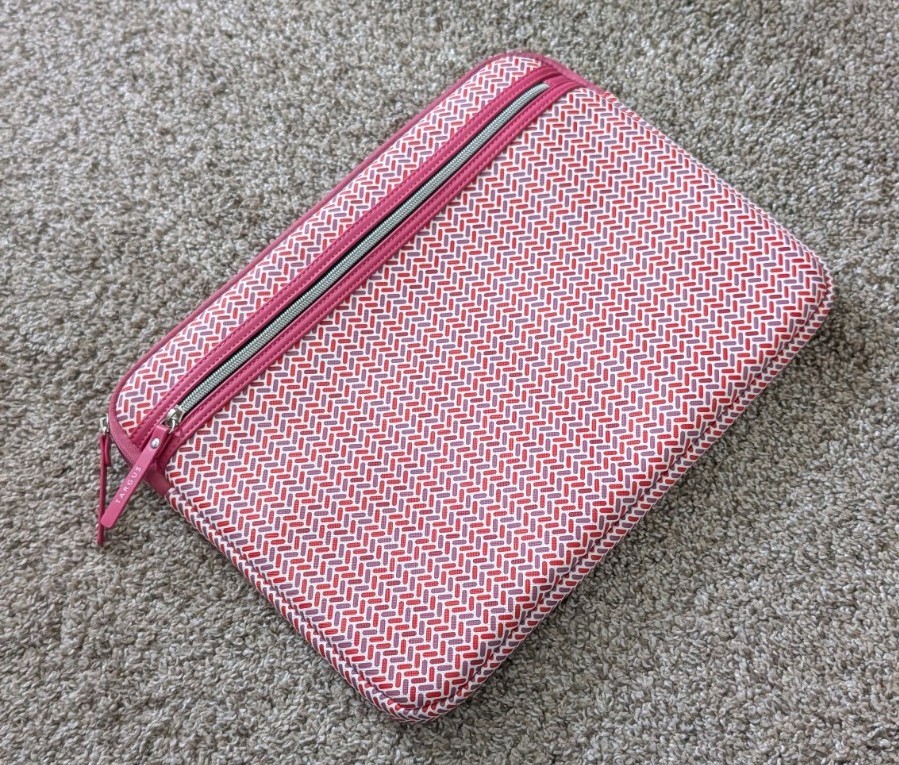 Targus Arts Edition 13-14" Laptop Sleeve Case Pink Preppy Scratch Resistant Used