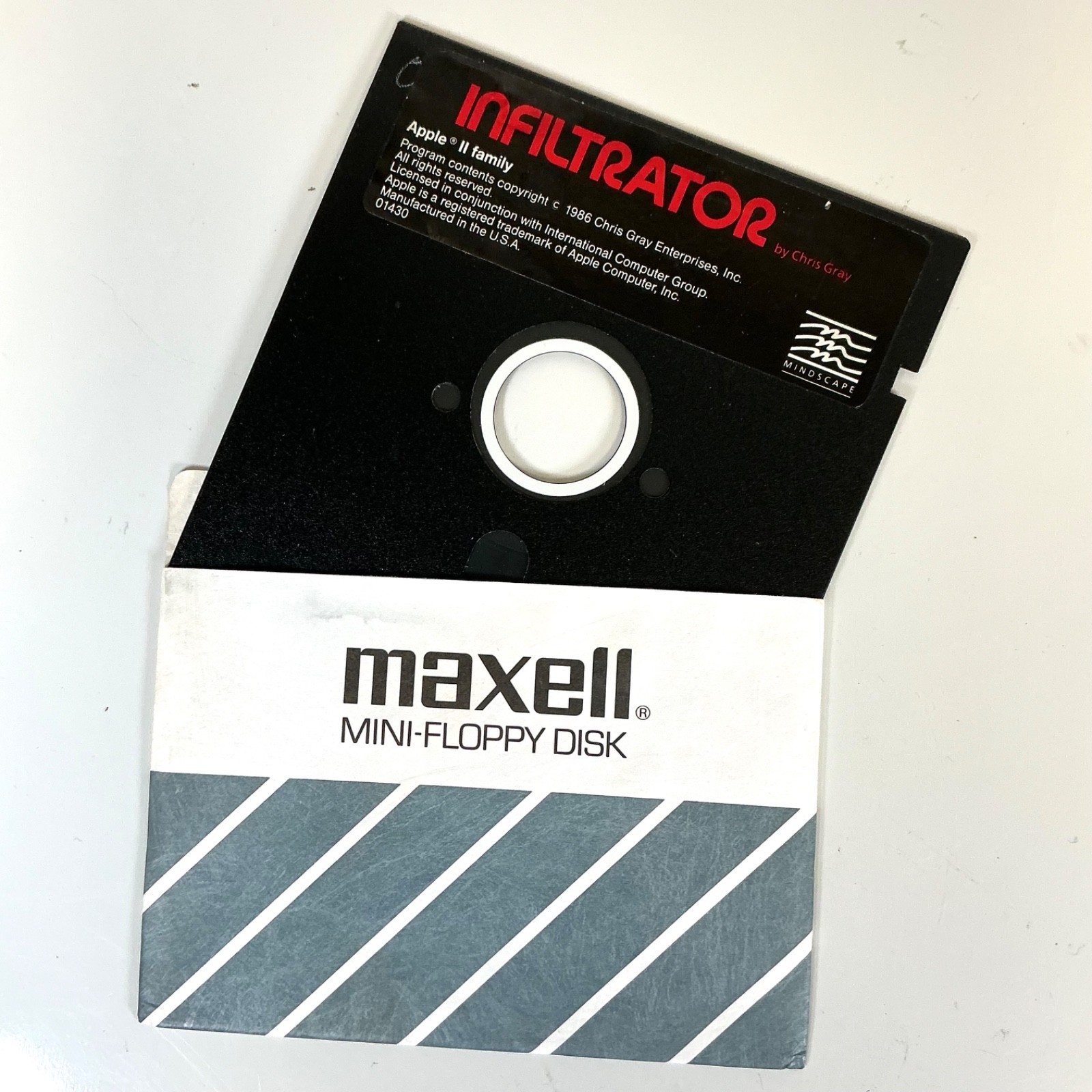 Apple II Infiltrator by Chris Gray 5.25” Floppy Disk IIc IIg Vintage 1986