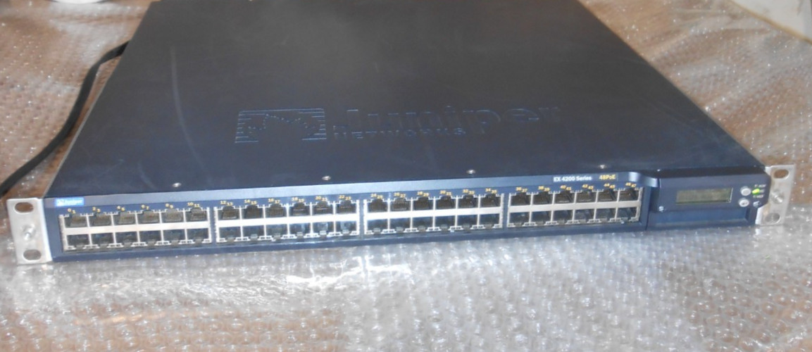 Juniper EX4200-48P  4200 SERIES 48 Port PoE Ethernet Switch