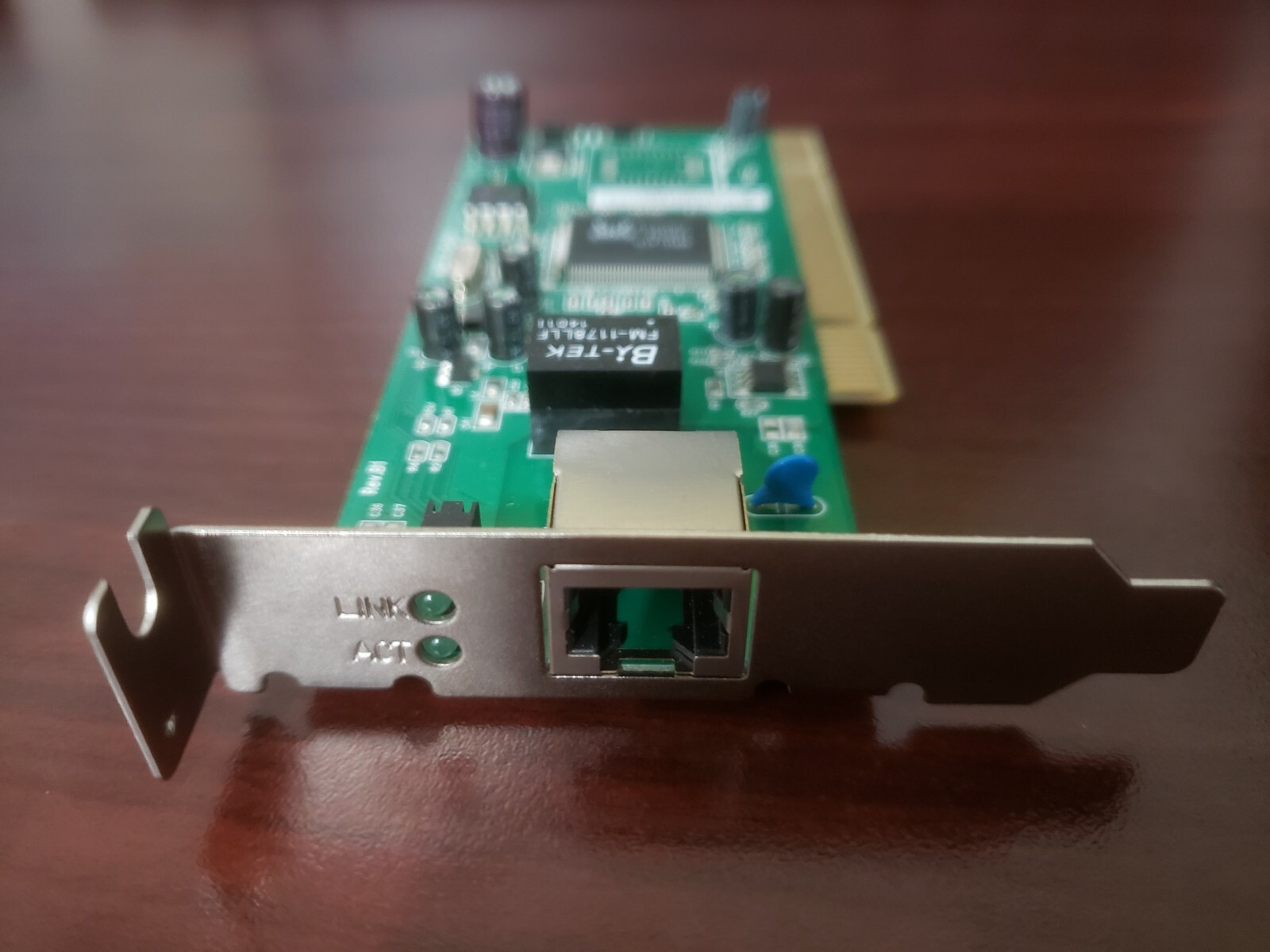Gigabit PCI Adapter TRENDnet TEG-PCITXRL H/W: 3.1R
