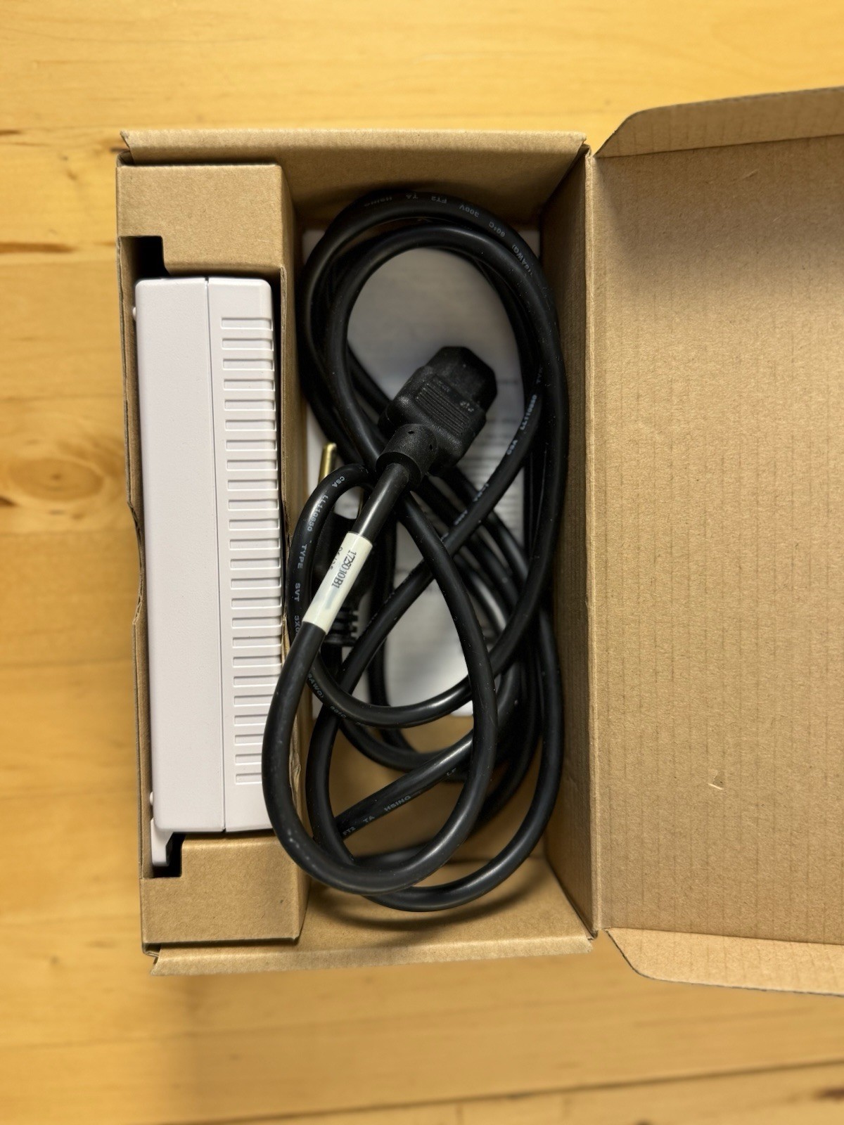 PowerDsine 3501G PD-3501G/AC Gigabit PoE Injector 48V 802.3af w/ Power Cord