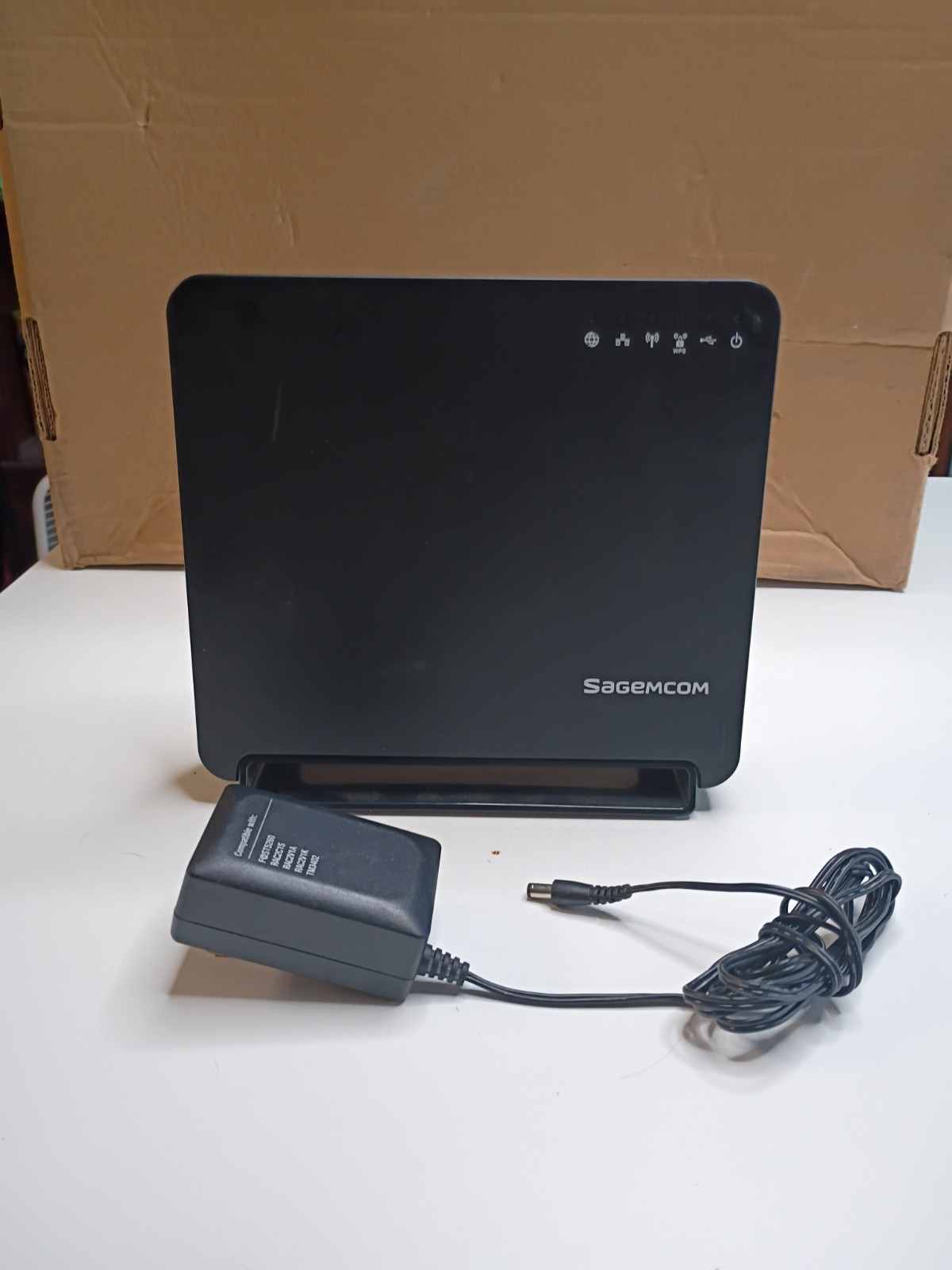 Sagemcom Fast 5260CV Dual Band Wireless Router Optimum W/ Power Cord