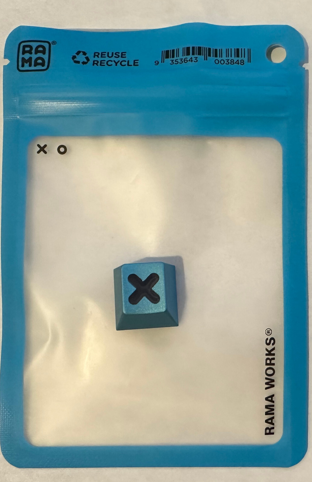 GMK 8008 R2 (80082 / 8008 2) - RAMA Keycap -  Blue