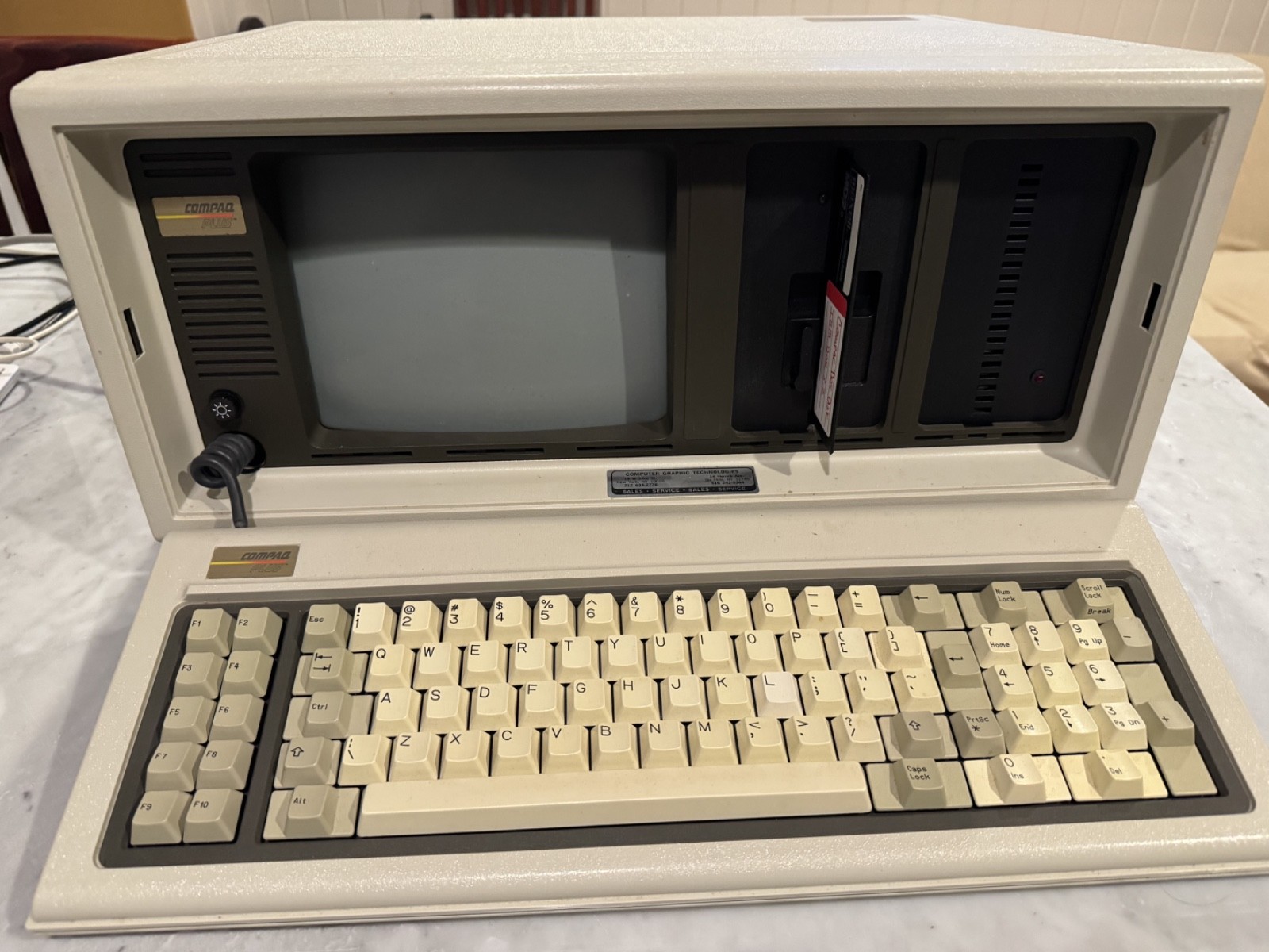 Vintage Compaq Portable Plus with bag