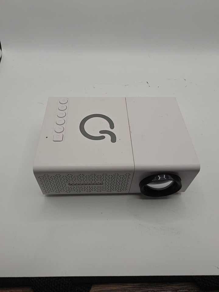 Mini LCD Desktop Projector White 16:9 800x480 HDMI USB microSD Built-In