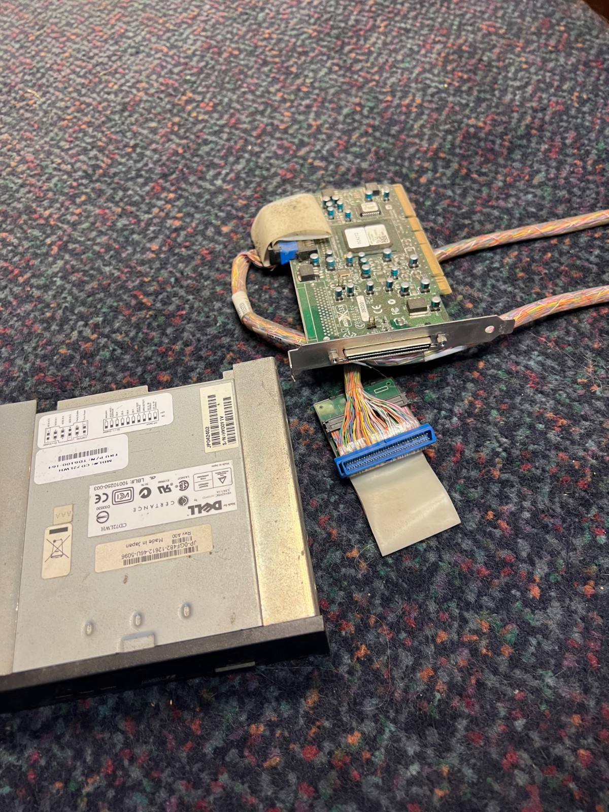 DELL QUANTUM CD72LWH 0DF675 DAT72 DIGITAL DATA STORAGE TAPE DRIVE and card