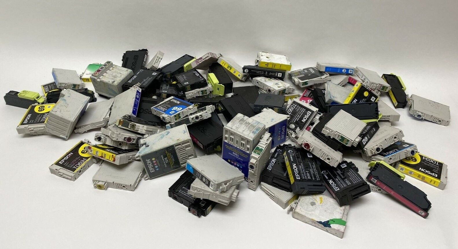 Lot of 100 Empty Empty Epson Brand Ink Cartridges 