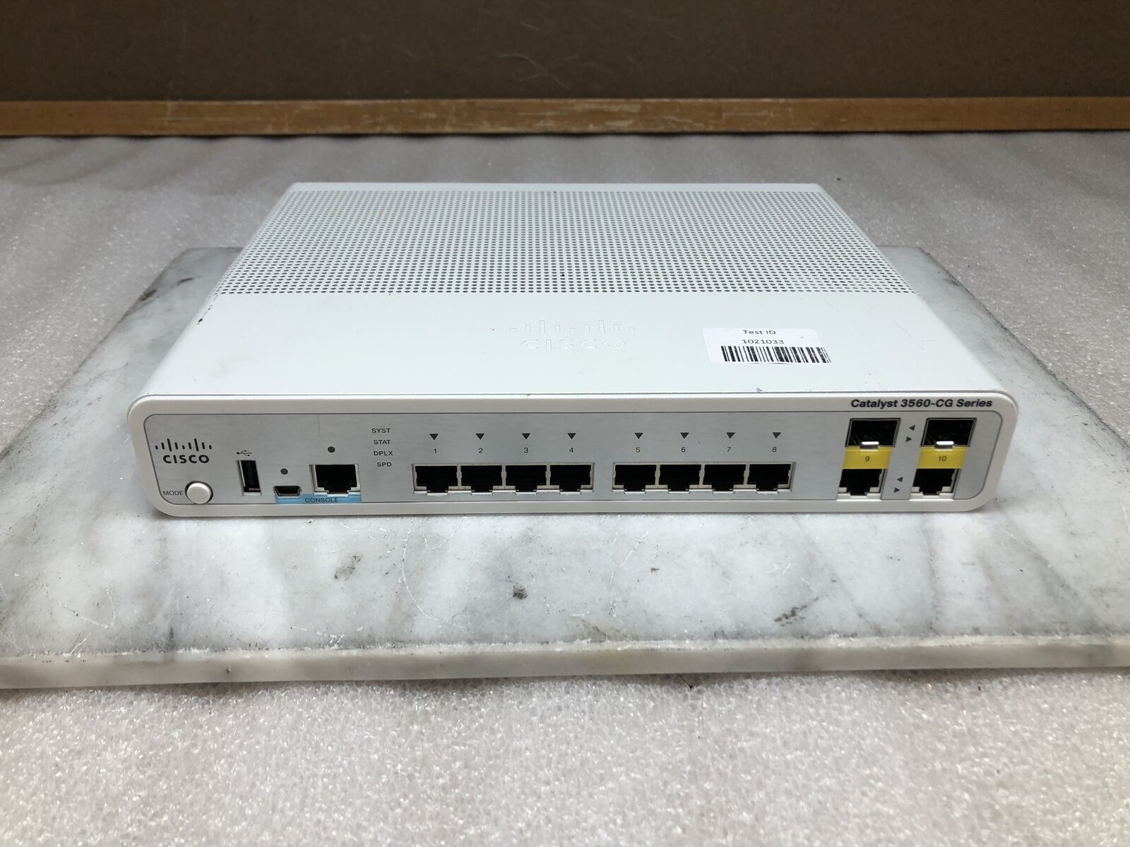 Cisco Catalyst 3560-CG Gigabyte Ethernet 8-Port Network Switch