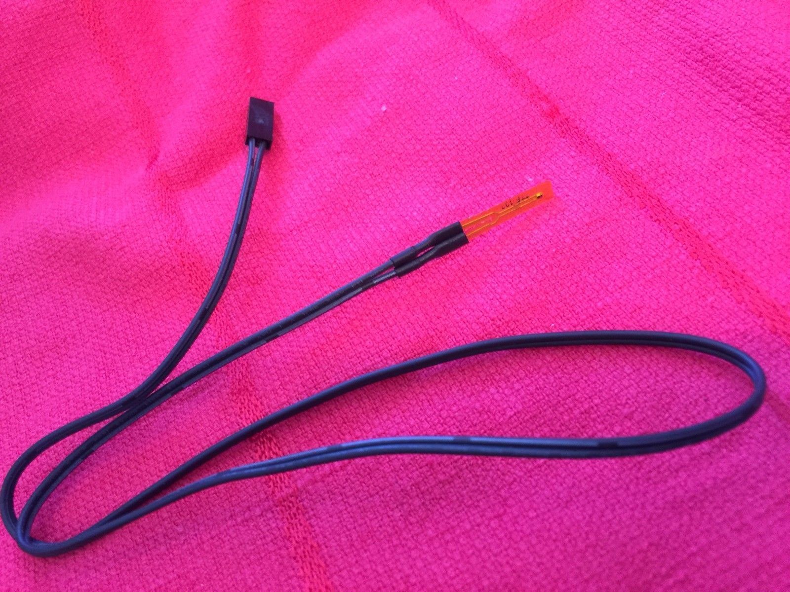 Asus Thermal Sensor Cable FOR Z9PE D16 , Z9PH D16 ,Z9PE D8 WS,KCMA-D8, ORIGINAL