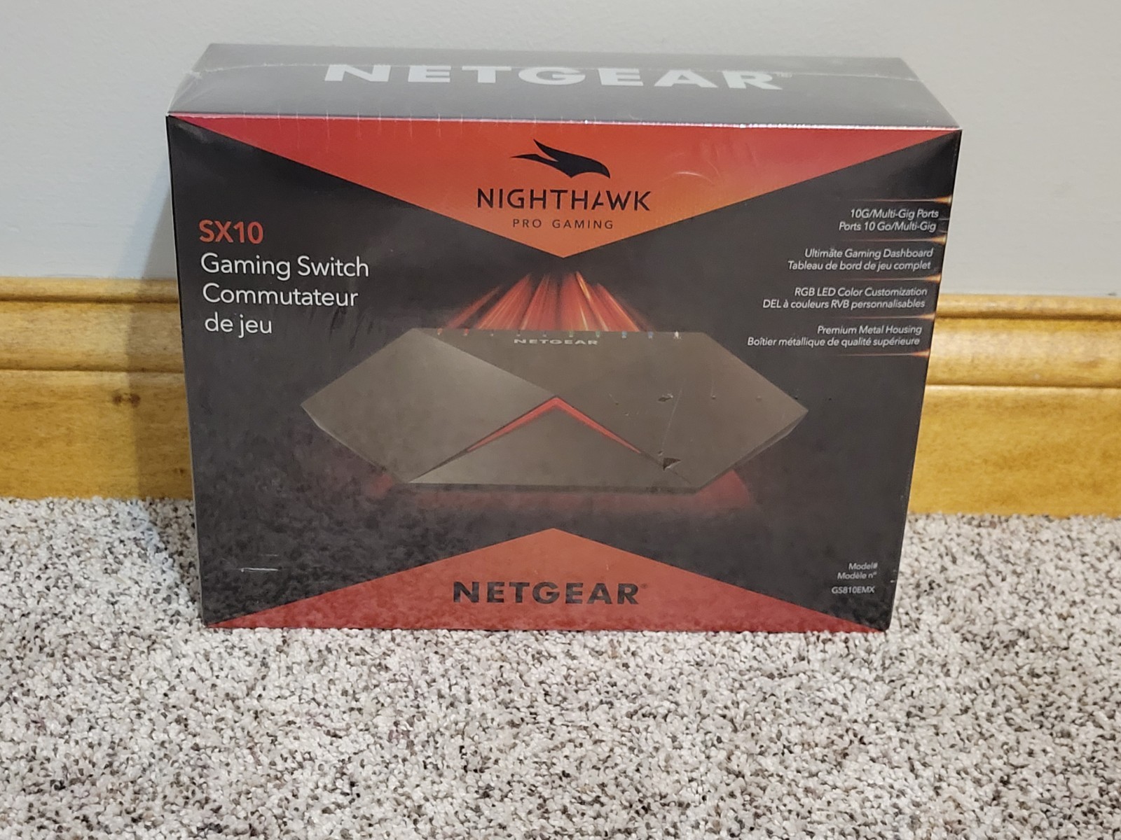 NETGEAR Nighthawk SX10 GS810EMX 10-Port Gaming Switch New Sealed