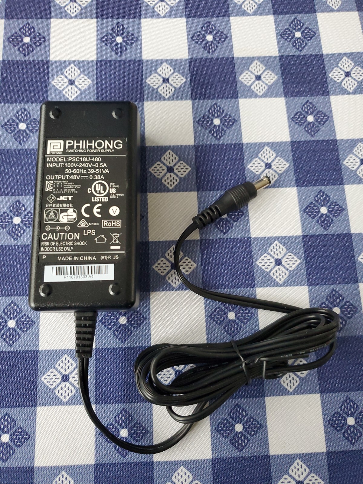 Polycom VOIP PSC18U-480 power Adapter 48V 0.38A 1465-42740-003 IP 560 IP 670 VVX