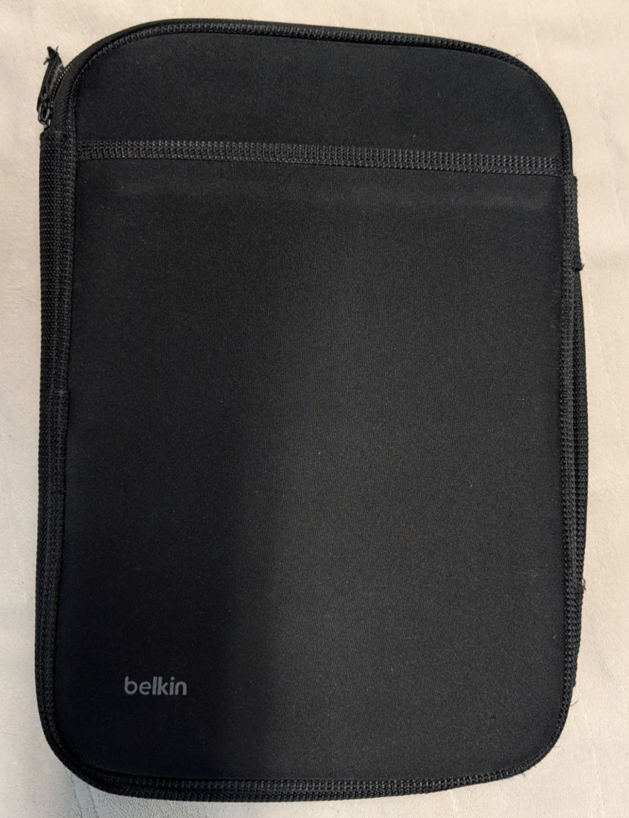 Belkin Black Neoprene Soft Case Sleeve Tablet Laptop Pouch Bag