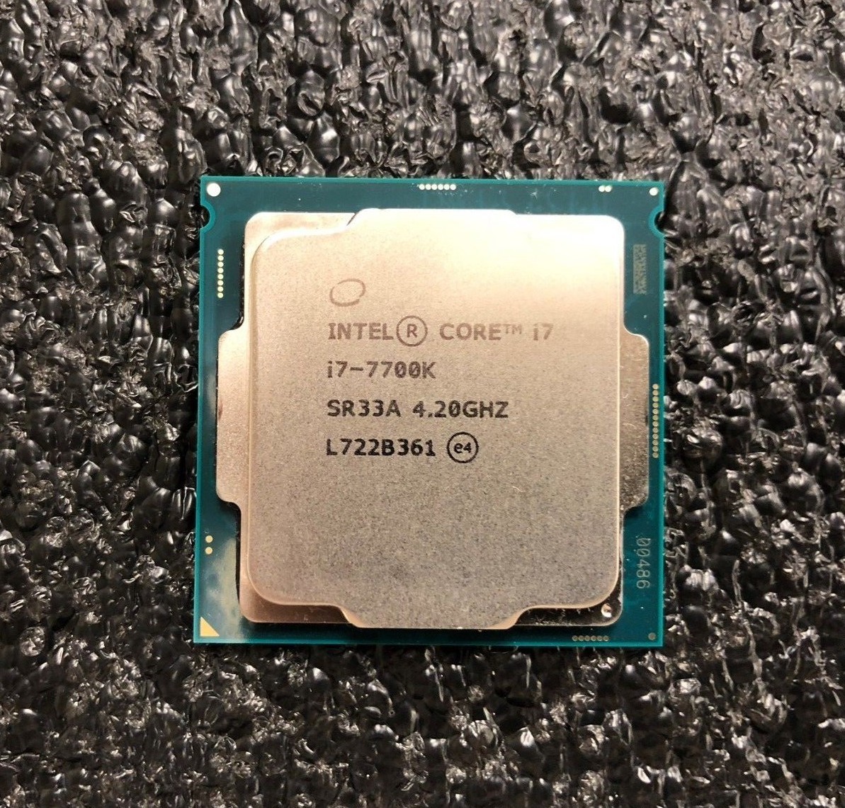 Intel Core i7-7700K 4.2GHz Quad-Core Desktop Processor