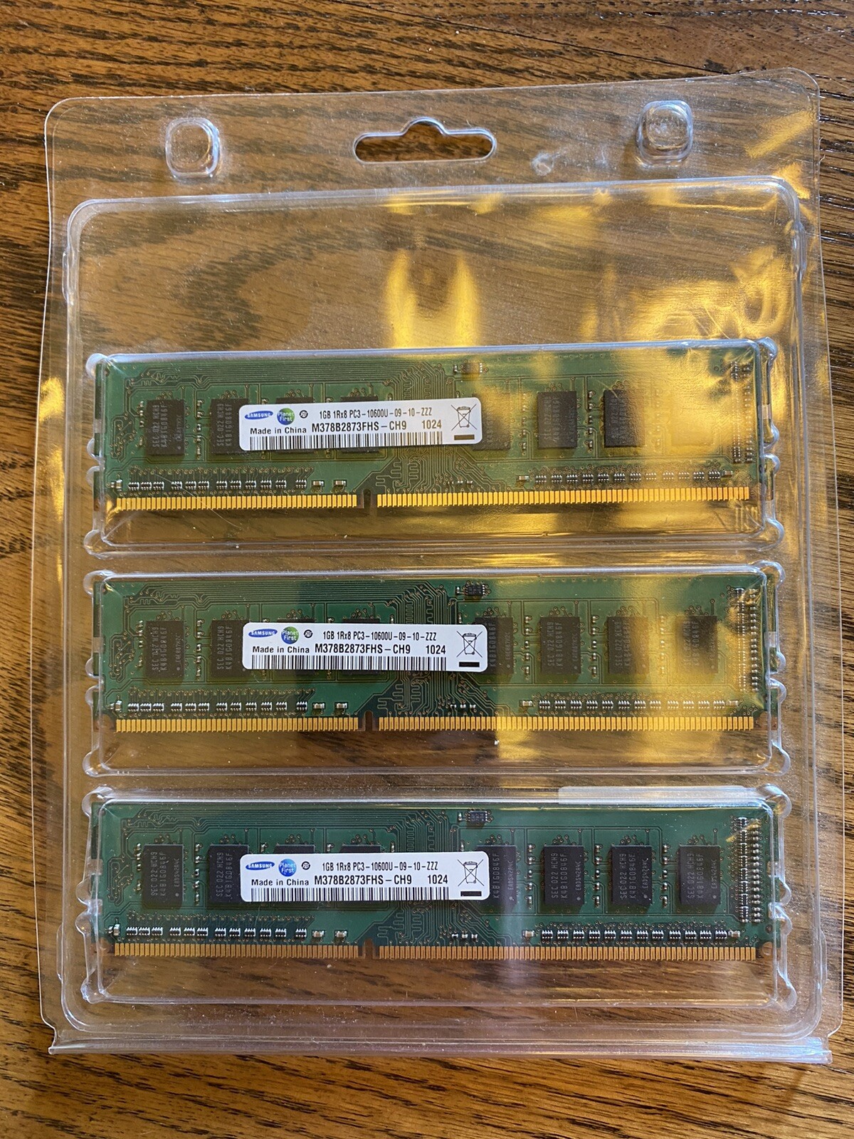 RAM SDRAM 3GB (3x1GB) PC3-10600U Samsung Memory
