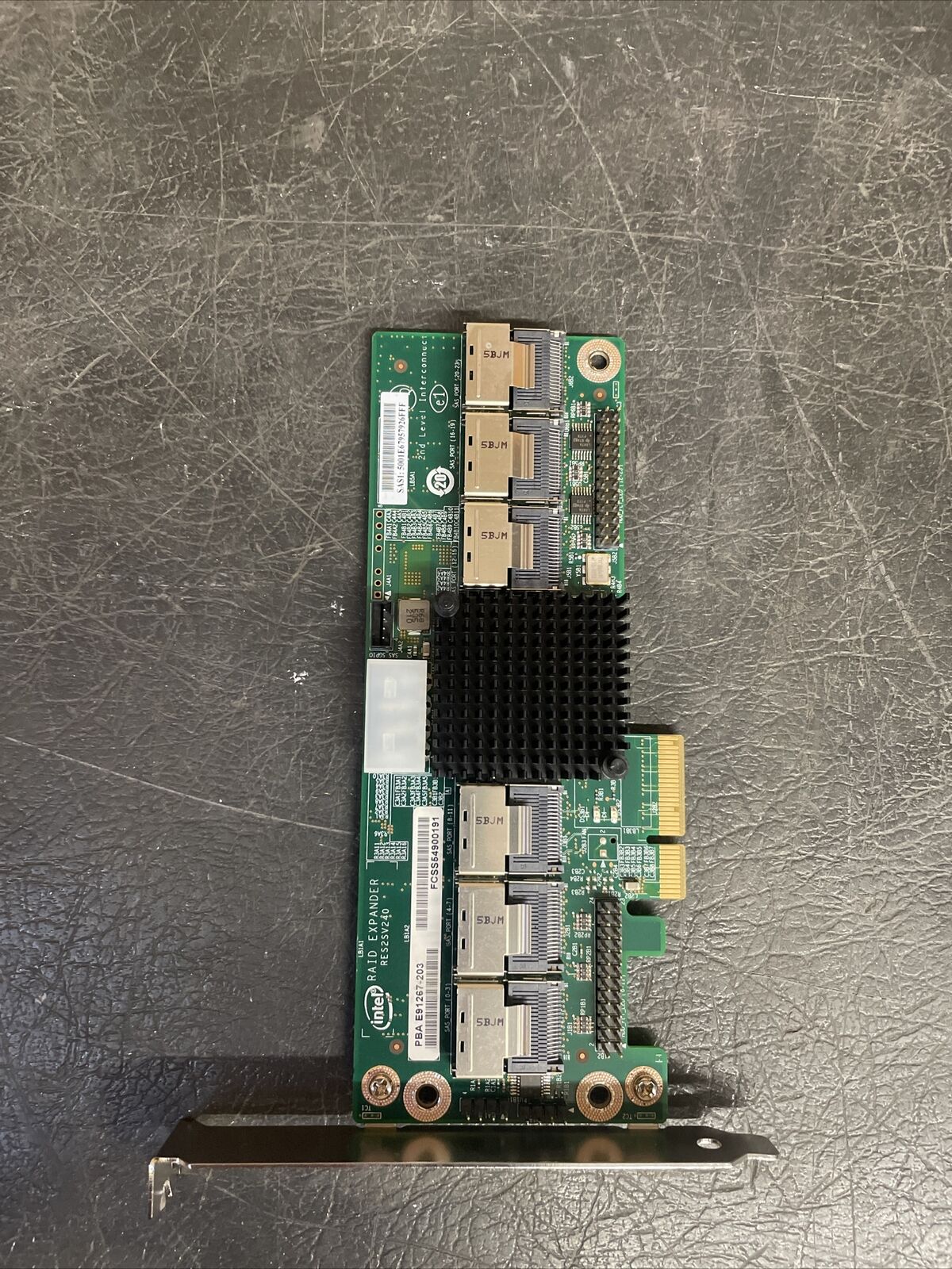 Intel RES2SV240 SAS-2 Expander 24-Port 6Gbps Expansion Adapter