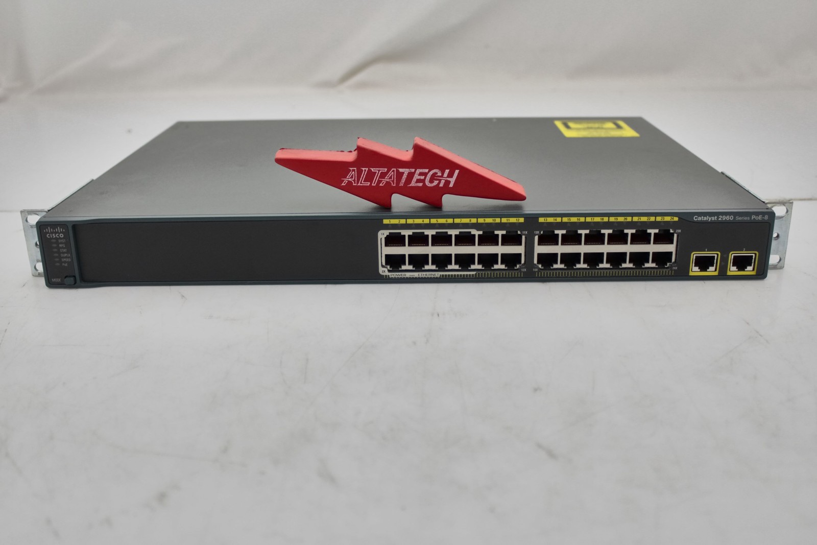 WS-C2960-24LT-L Cisco 2960 Switch