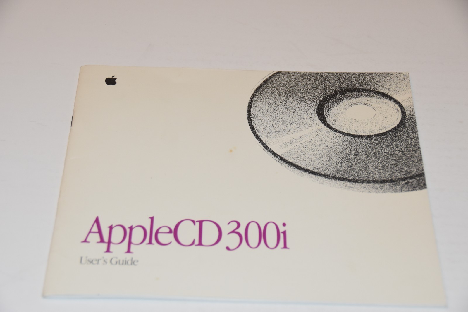 1992 Vintage Apple AppleCD 300i User's Guide owner manual book 030-3759-A 38 pgs