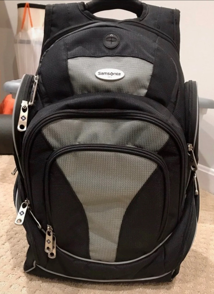 NWT Samsonite Backpack (FINAL PRICE 99