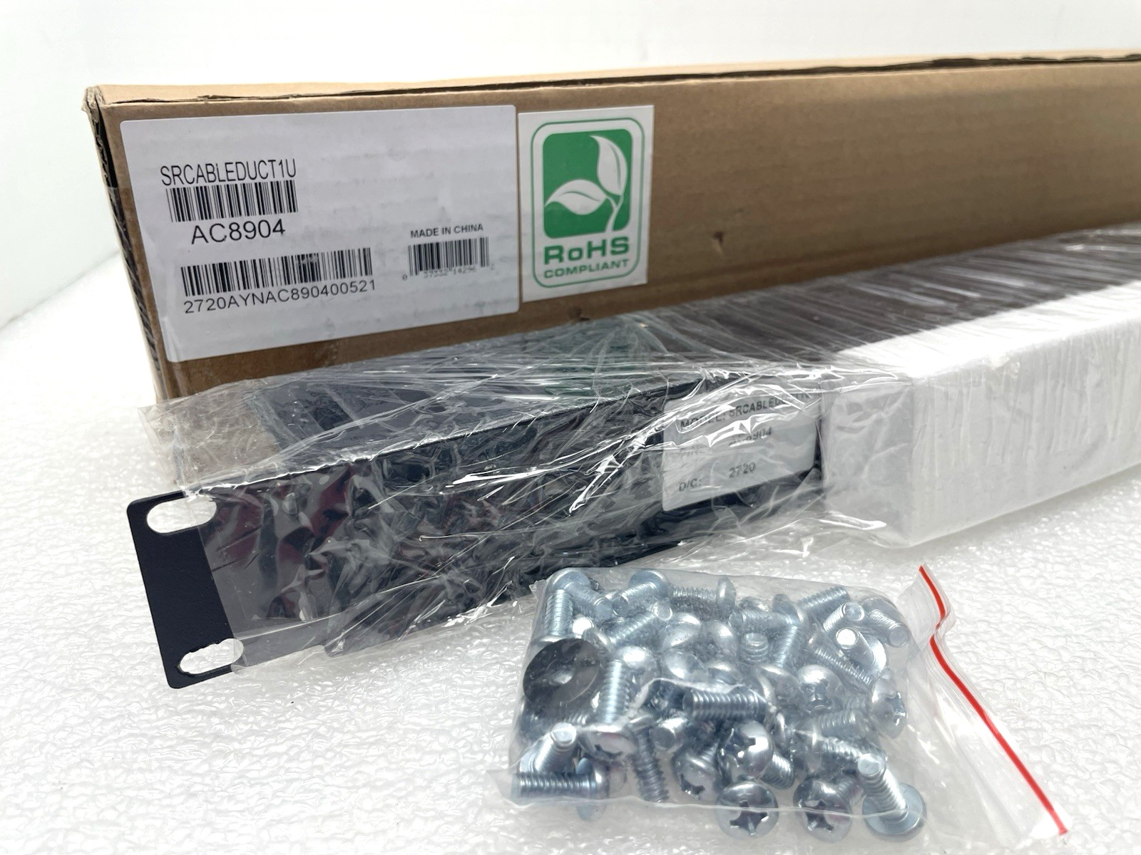 NEW TRIPP LITE SRCABLEDUCT1U HORIZONTAL CABLE MANAGER DUCT AC8904 QTY