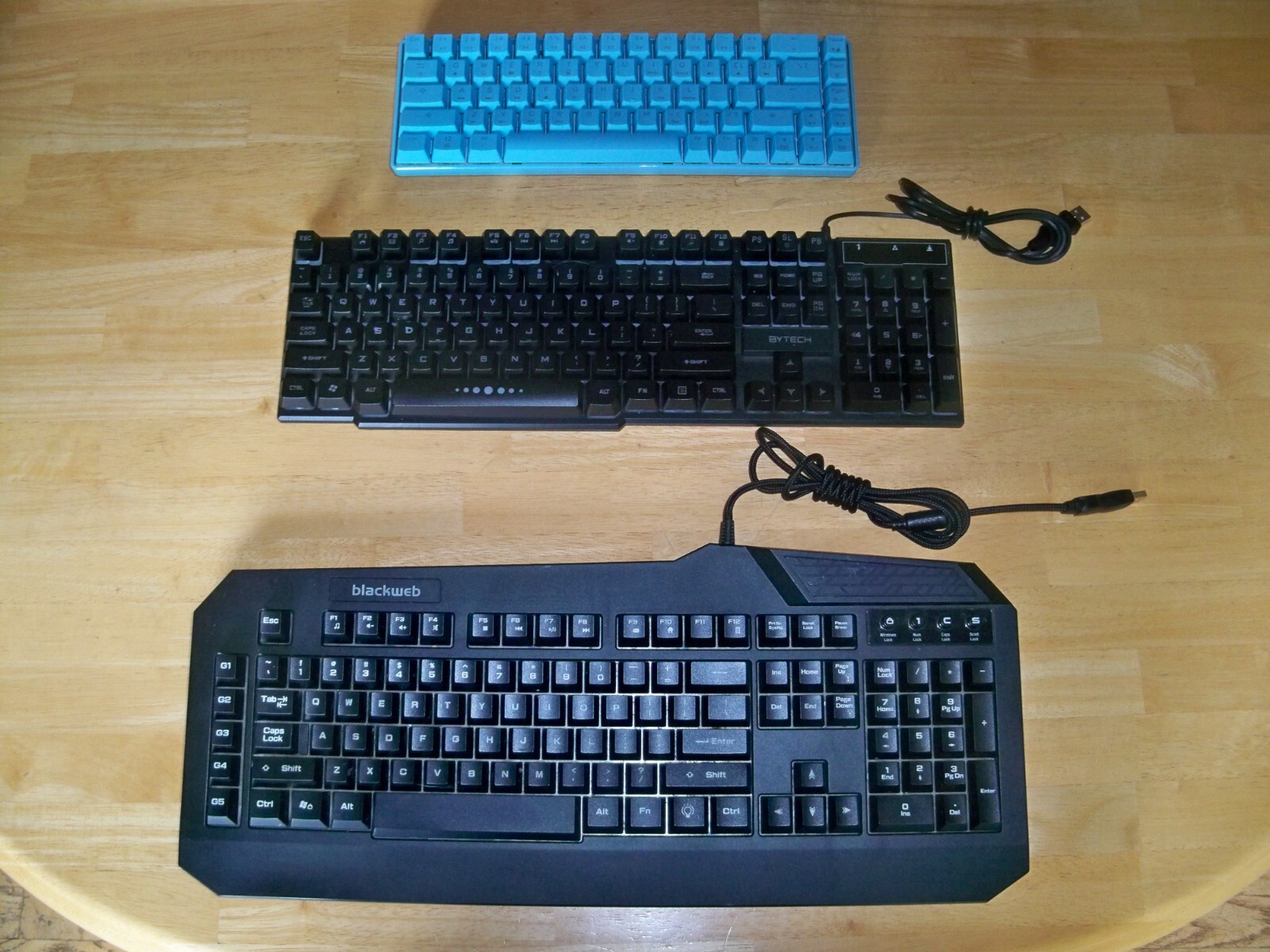 Lot Of 3 Keyboards -- MAGIC REFINER MK14 / BYTECH BY-KB-WR / BLACKWEB BWA19HO004