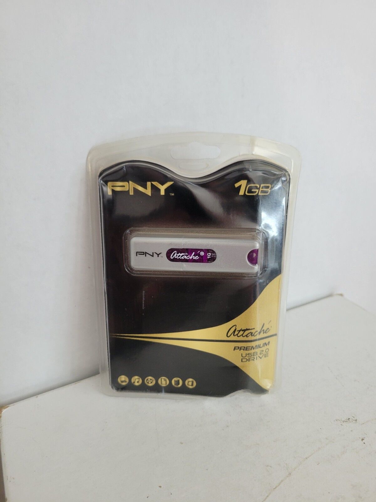 PNY Technologies ATTACHE 1GB USB 2.0 Flash Drive