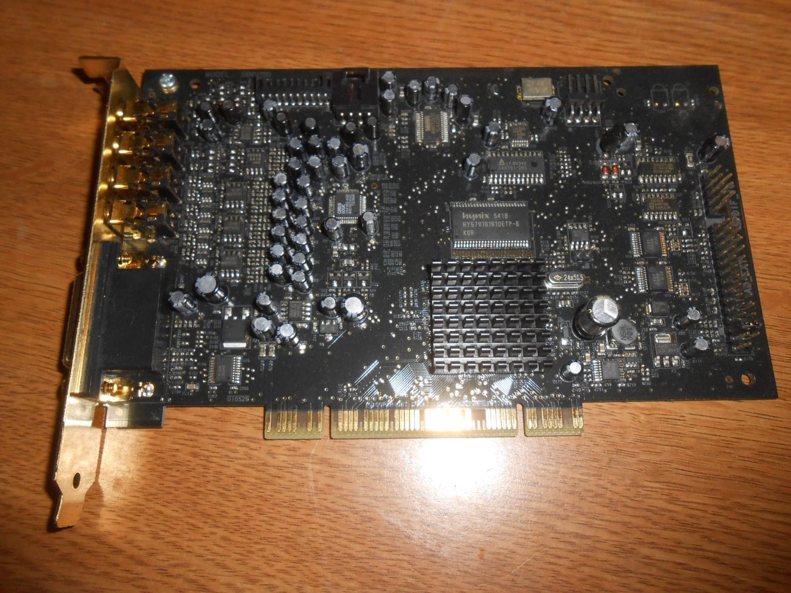 CREATIVE SOUND BLASTER X-FI 7.1 PCI SOUND CARD W/AD-LINK PORT DELL CT602 SB0460