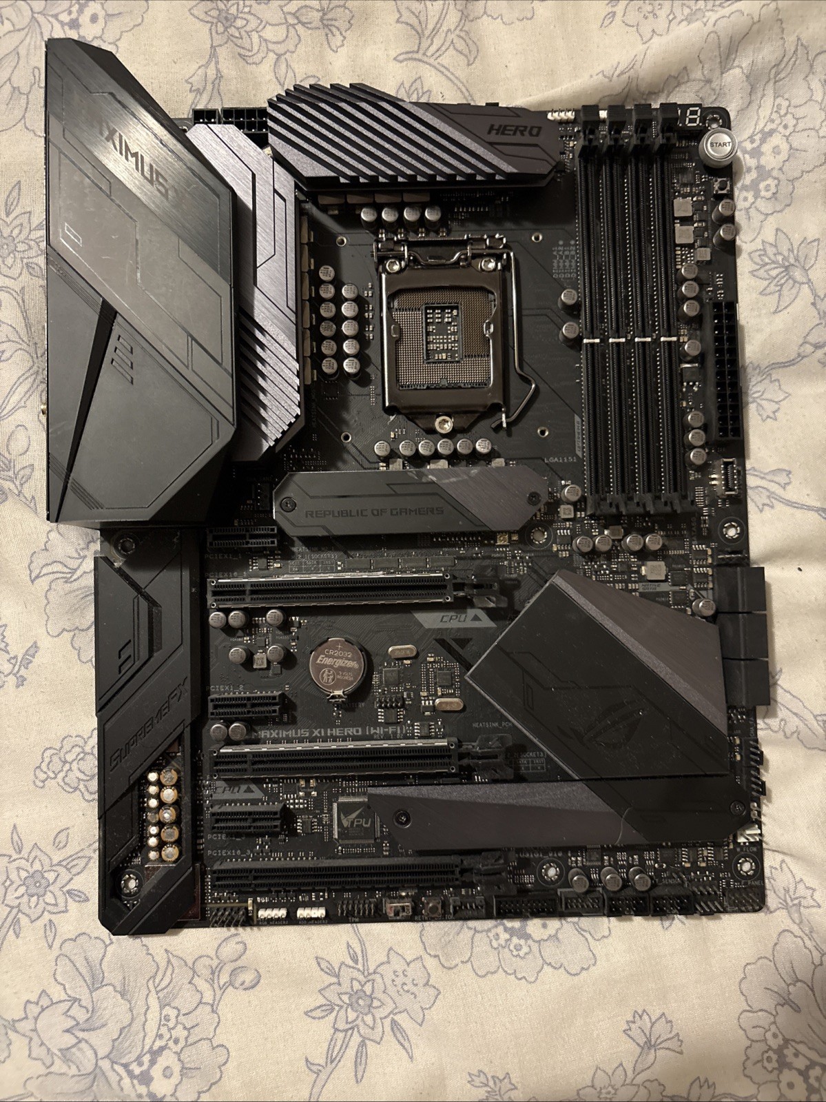 ASUS ROG Maximus XI Hero Motherboard