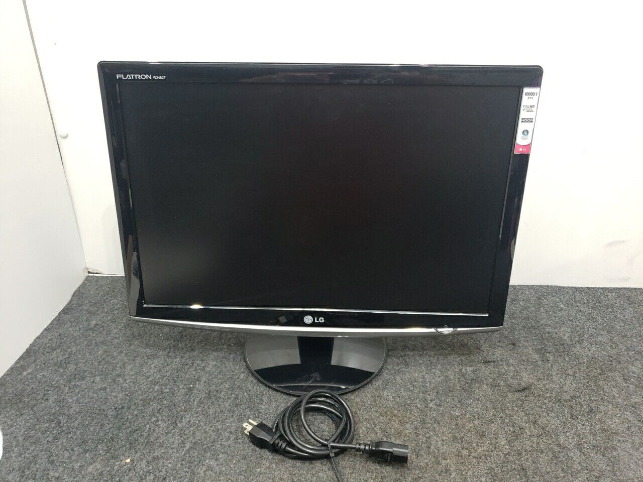 LG FLATRON W2452TQ - TF Flat Screen HDCP Monitor