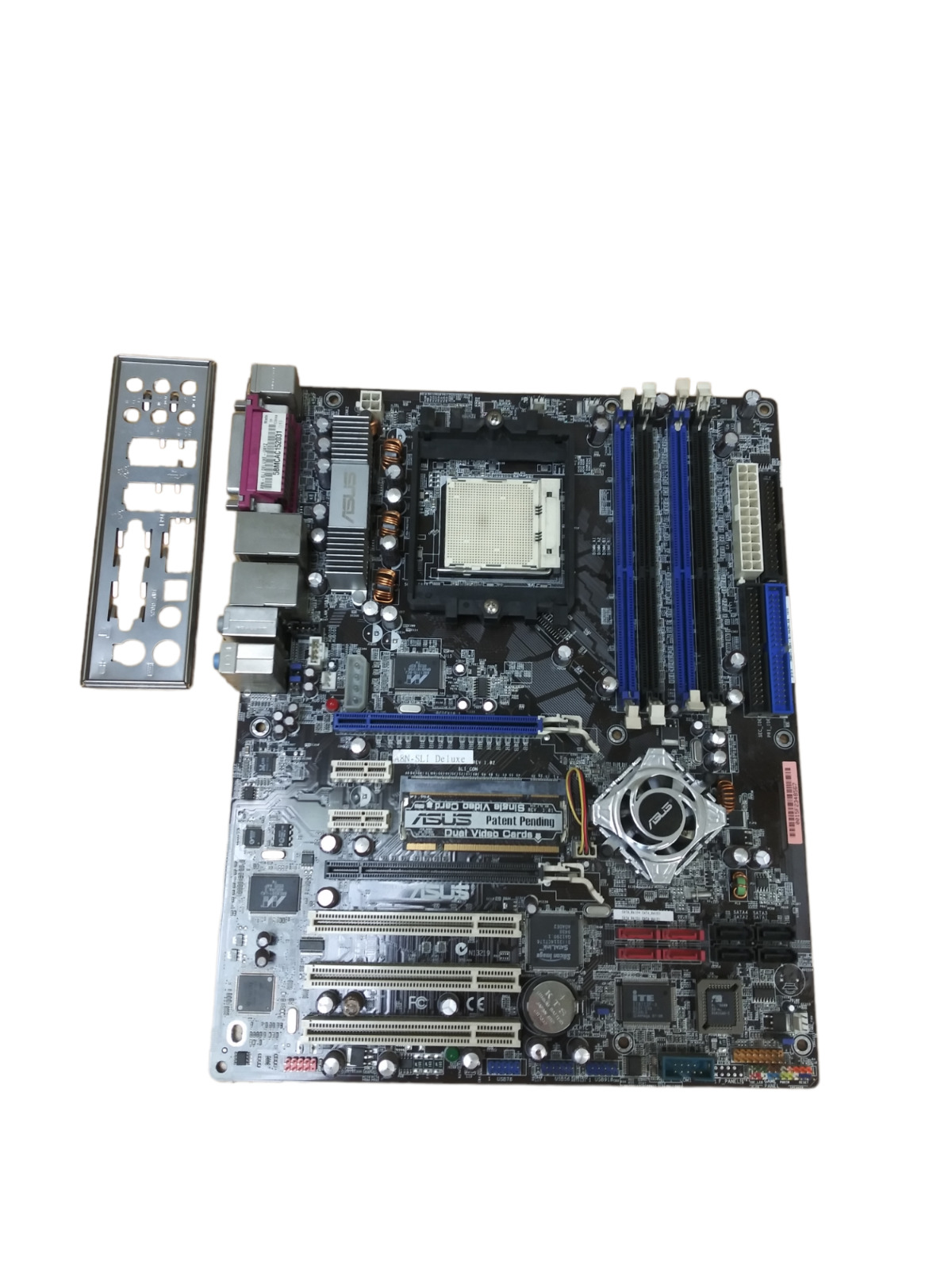 Asus A8N-SLI Deluxe Socket 939 Motherboard ATX DDR nForce4 SLI Athlon 64 tested