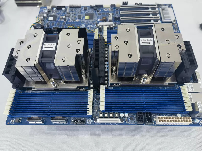 For Gigabyte MZ73 -LM0 LM1 Server Motherboard MOS Heat Pipe Cooling heatsink///