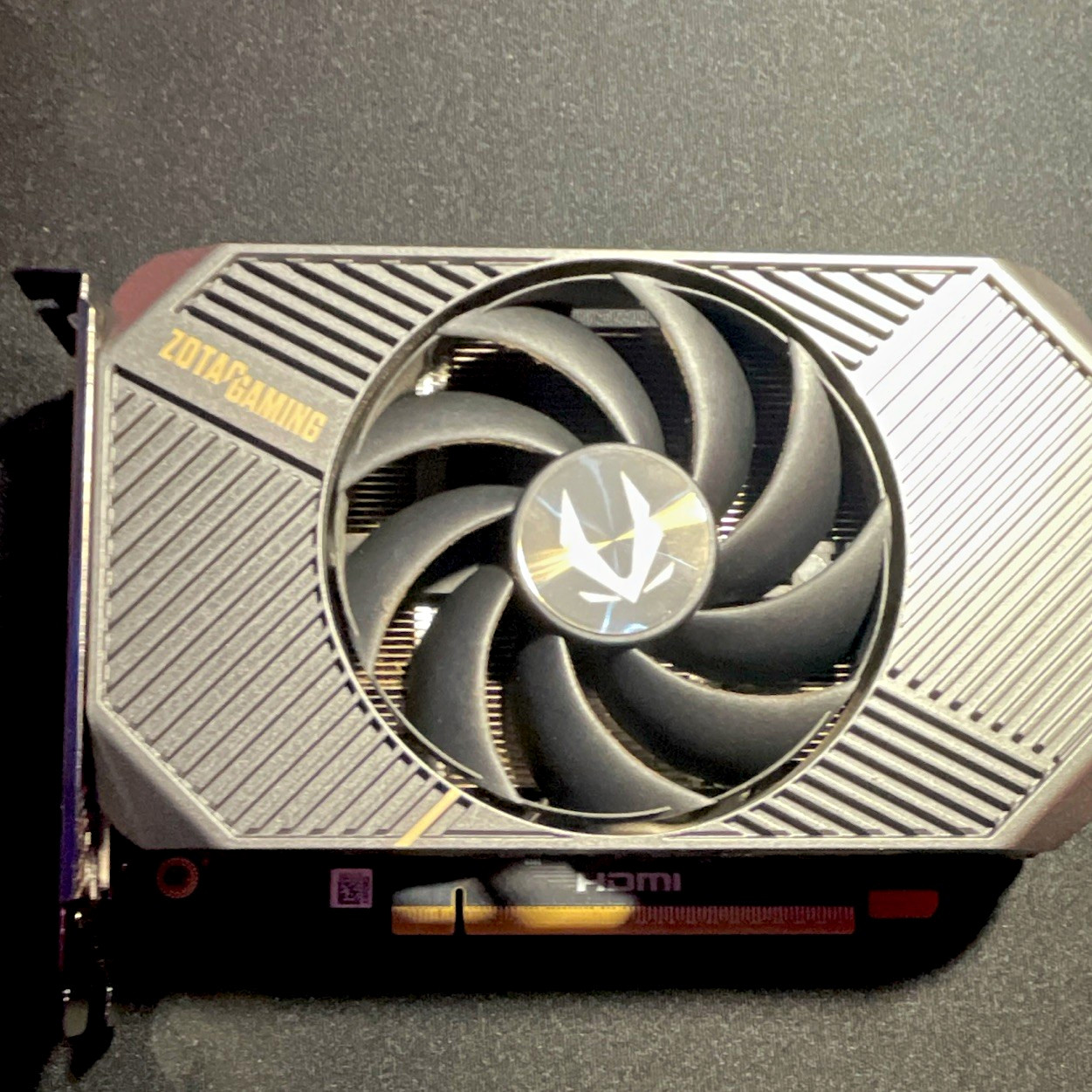ZOTAC GeForce RTX 5050 Graphics Card HDMI DisplayPort 8-Pin PCI-E PCIe x16