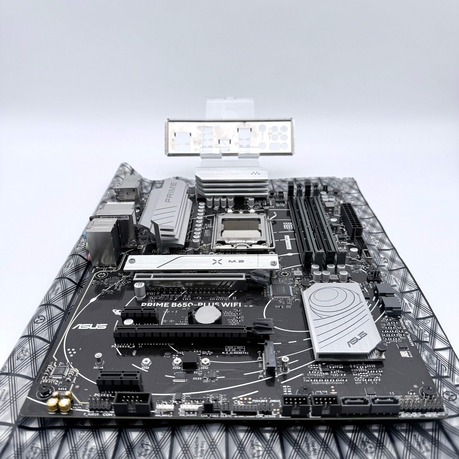 ASUS Prime B650-PLUS WiFi AMD B650 AM5 DDR5 ATX Motherboard