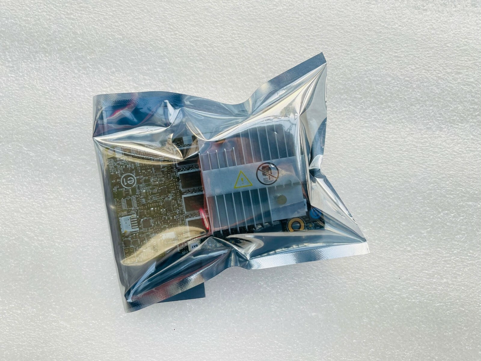 DELL H710 mini monolithic 9207-8i P20 IT Mode ZFS FreeNAS unRAID Array card