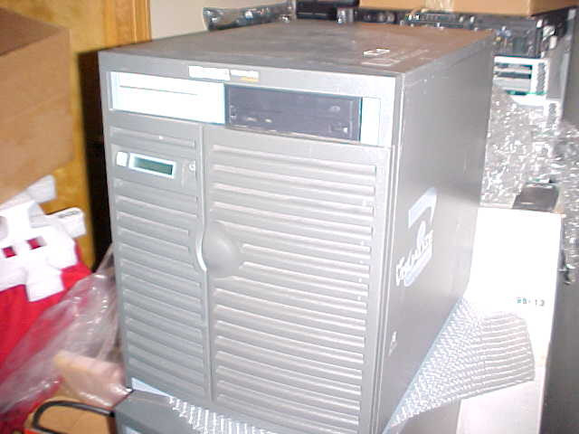 HP 9000 J5000 Visualize Workstation A4978A