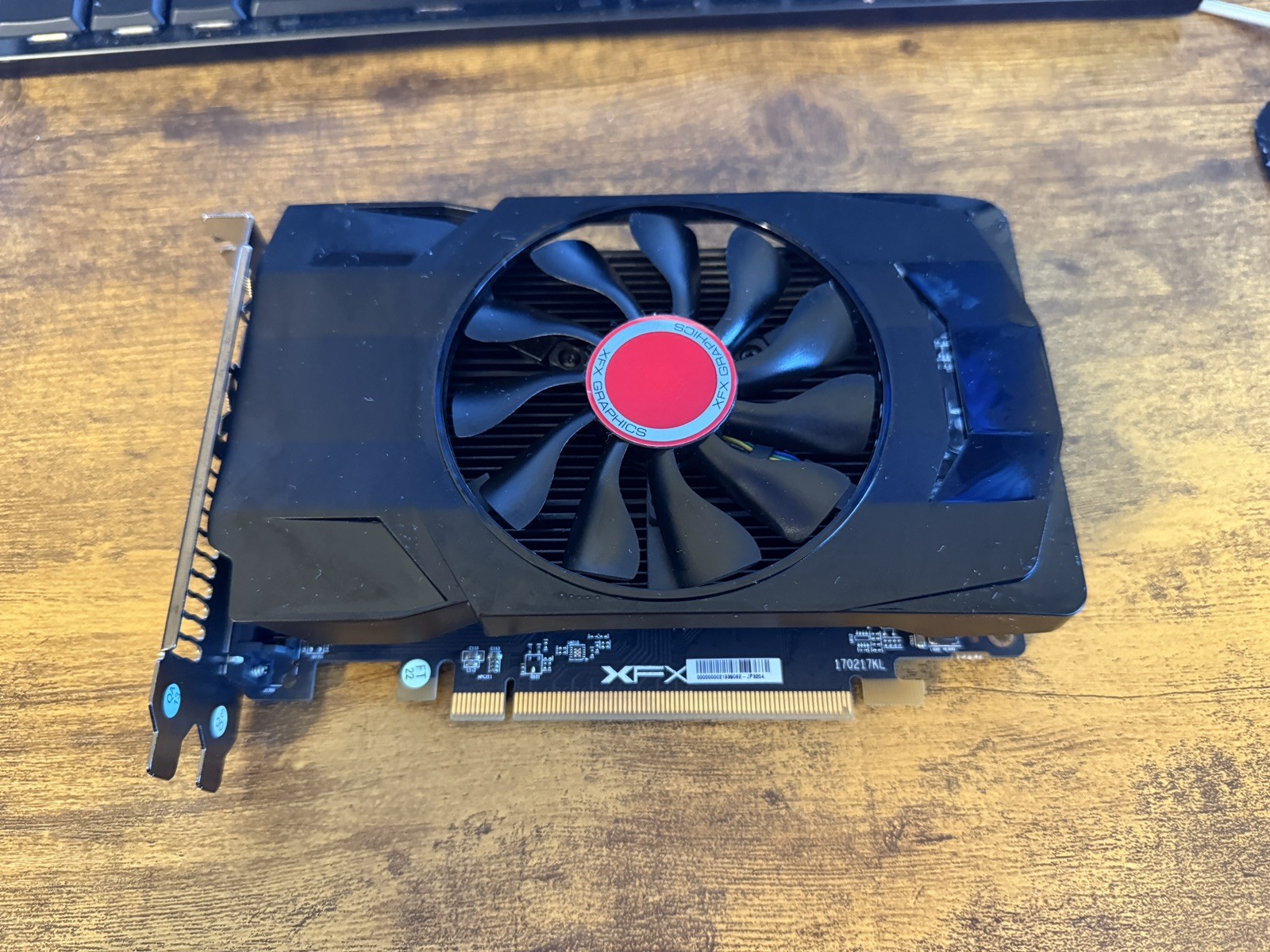 XFX Radeon RX 560 Single Fan OC 2GB GDDR5 VRAM RX-560D2S *Tested*