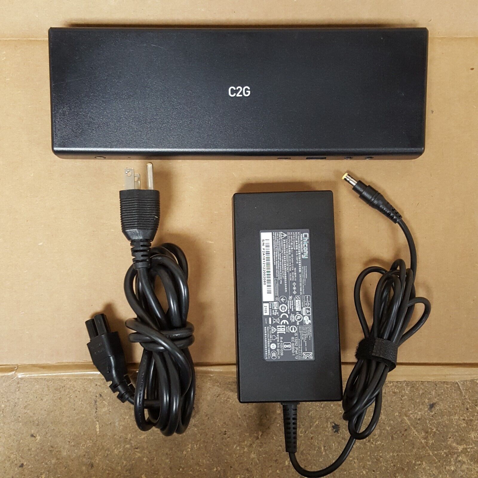 C2G Black C2G54535 USB-C 14-in-1 Triple Display Docking Station w/PwrSpply -USED