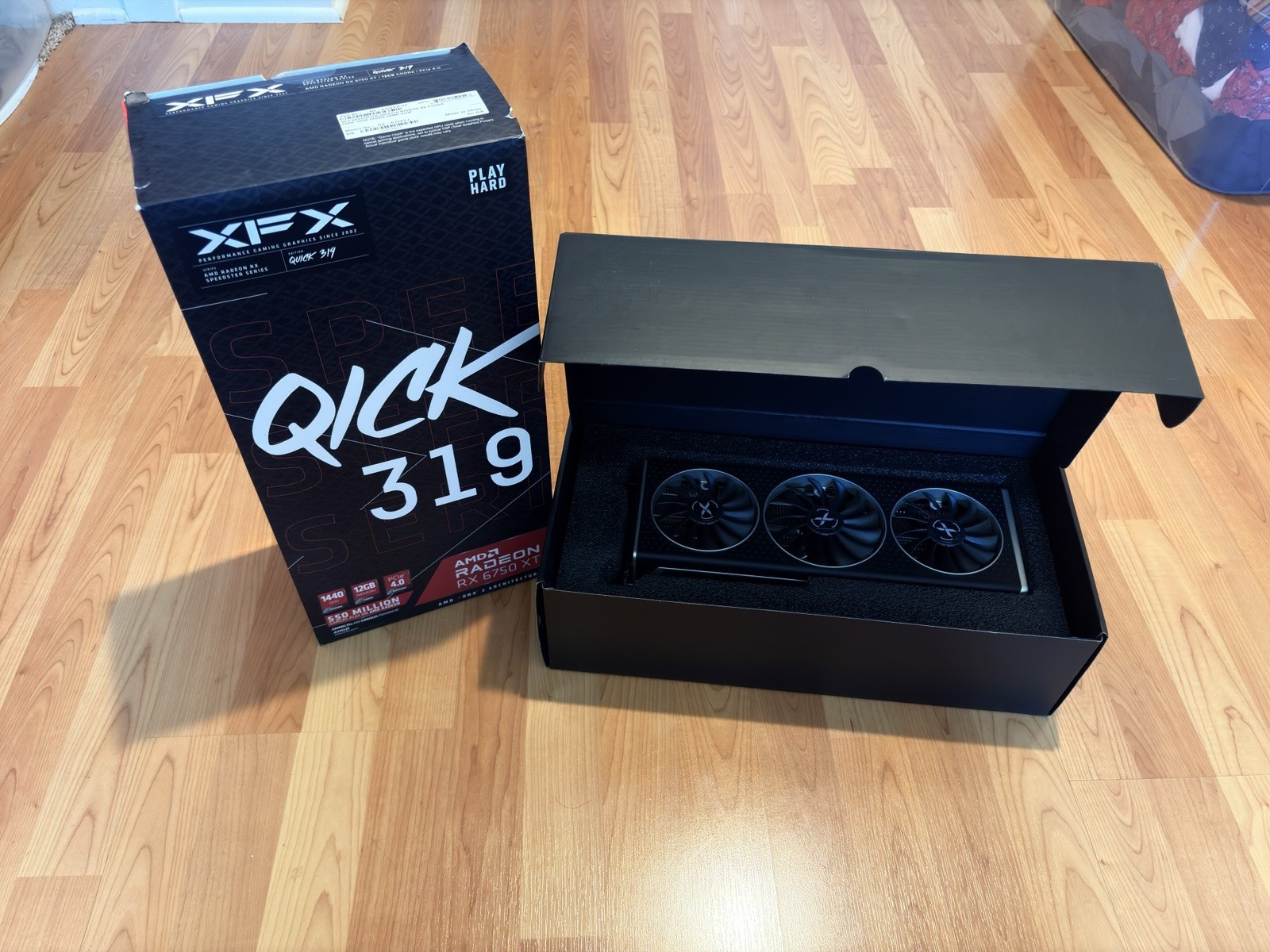 XFX Speedster QICK 319 Radeon RX 6750 XT 12GB GDDR6 HDMI/DP DirectX 12