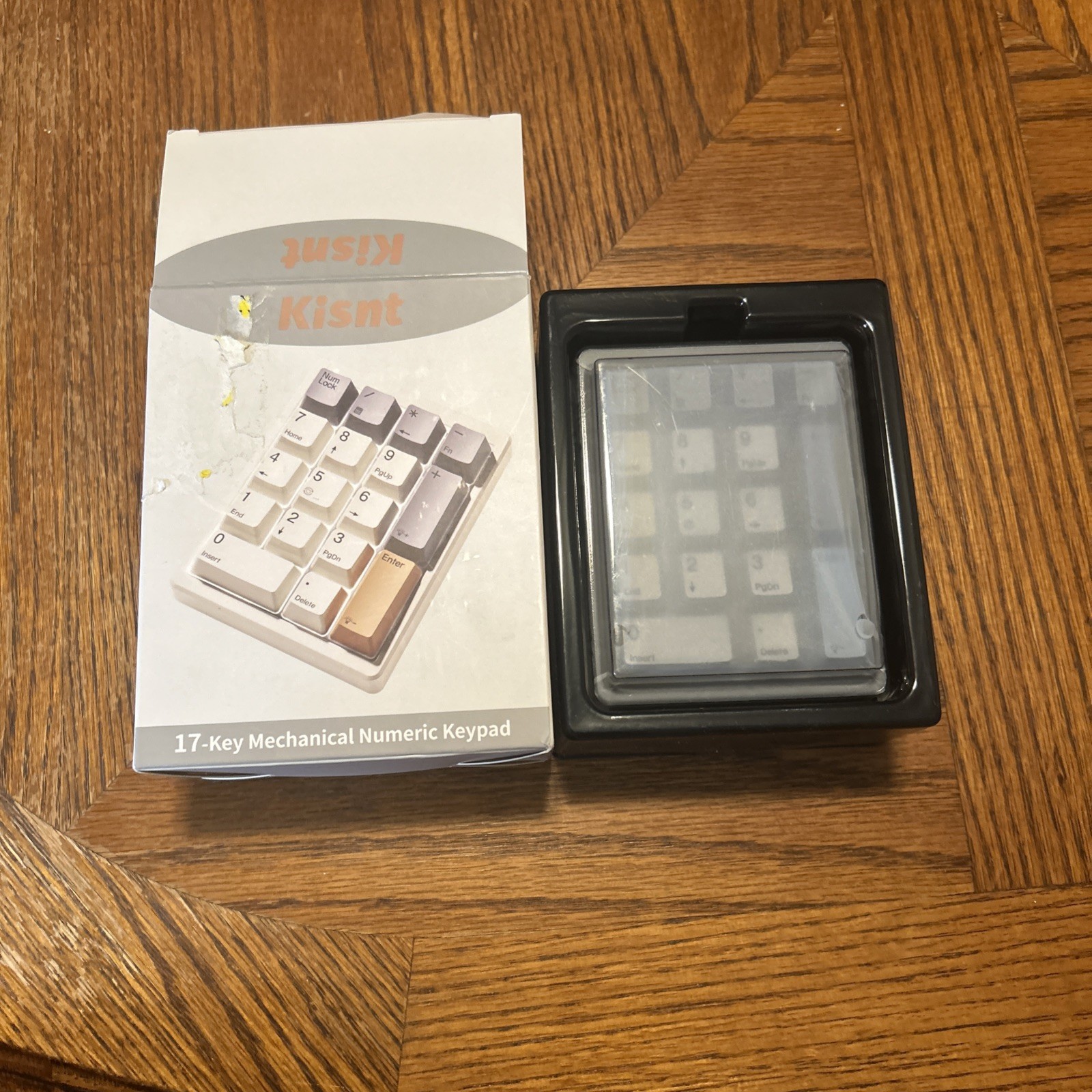 Kisnt 17-Key Mechanical Numeric Keypad (Retro Beige) - Open Box
