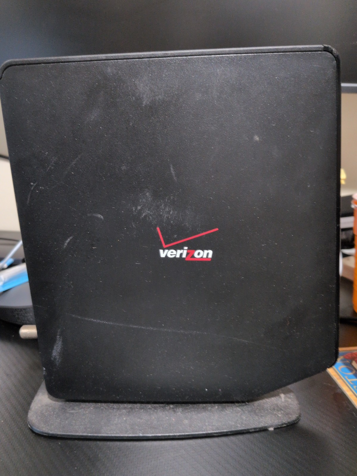 Verizon FiOS-G1100 Wi-Fi Router with power supply