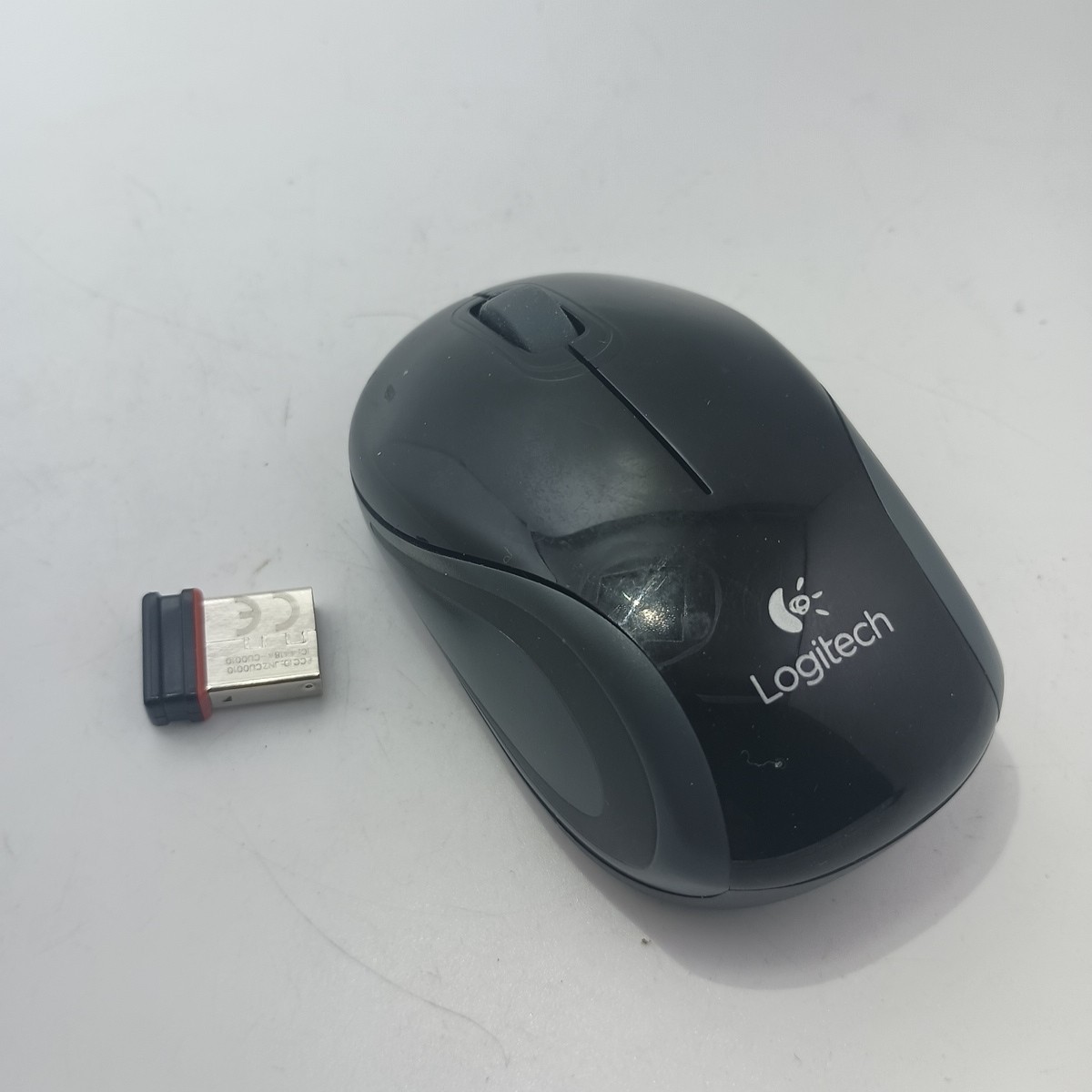 #F) Logitech Wireless Mini Mouse M187 Pocket Sized Portable Mouse For Laptops