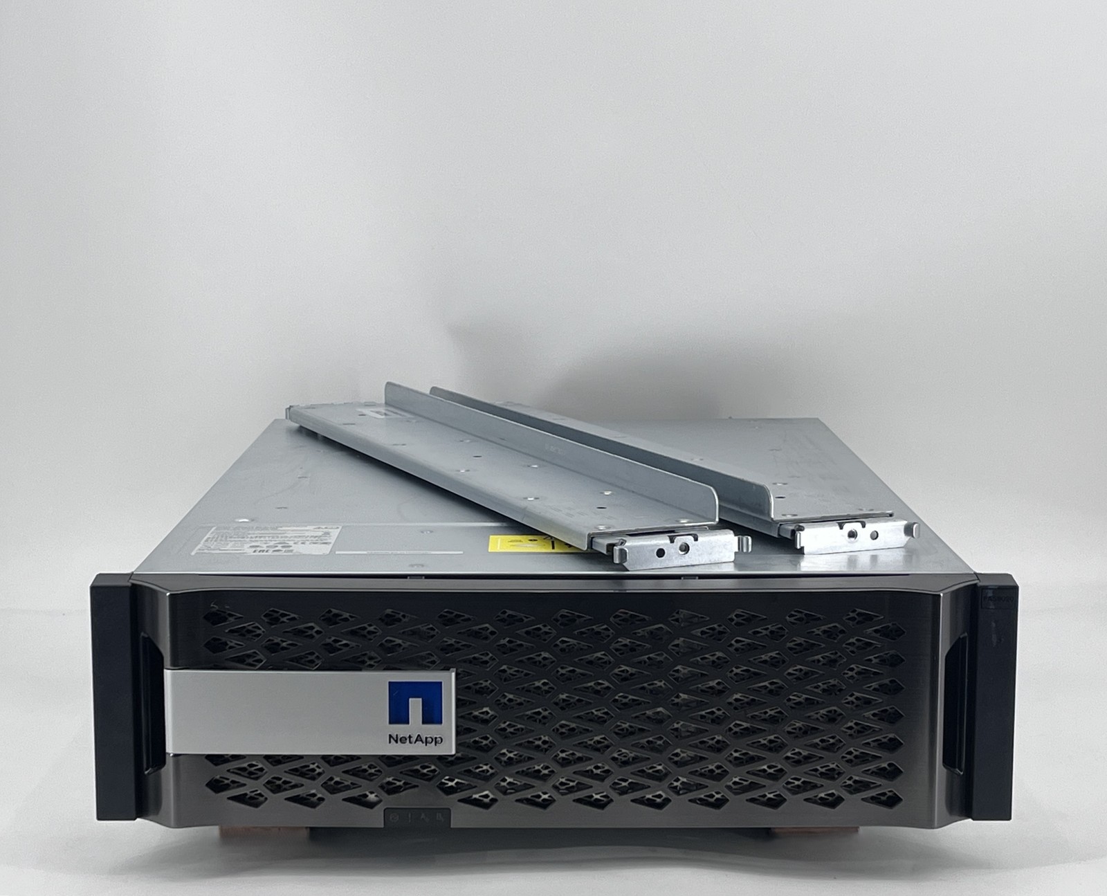 NetApp FAS8020 NAF-1301 Storage Controller 111-00261 + E0 Xeon E5-2620 24GB RAM