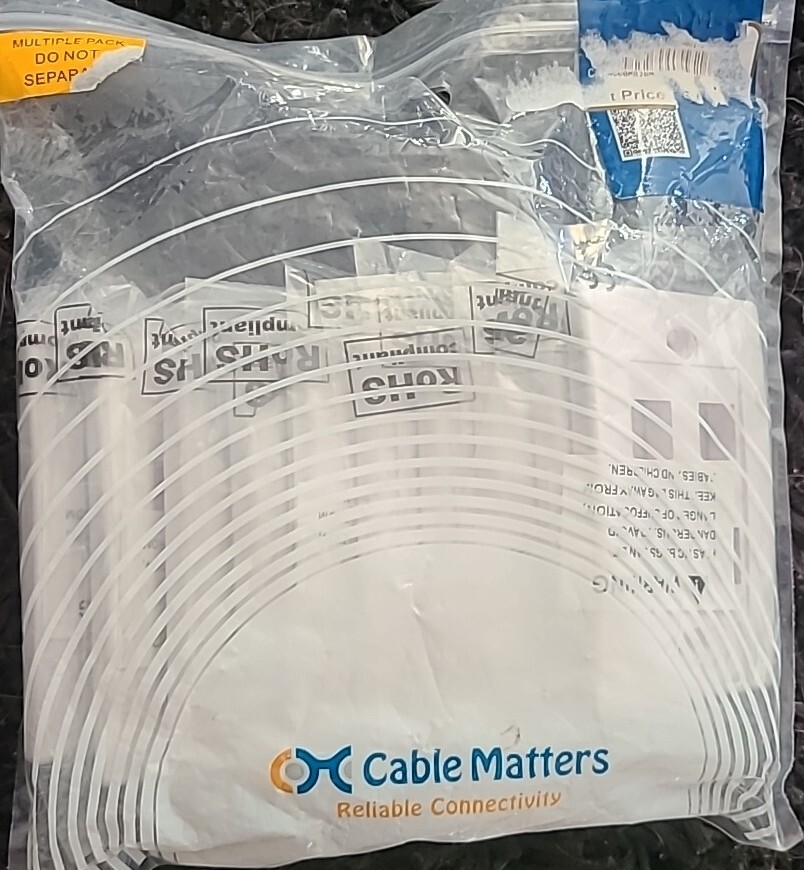 White 4 Port Hole Keystone Jack  Wall Plate  (10/pack) By Cable Matters