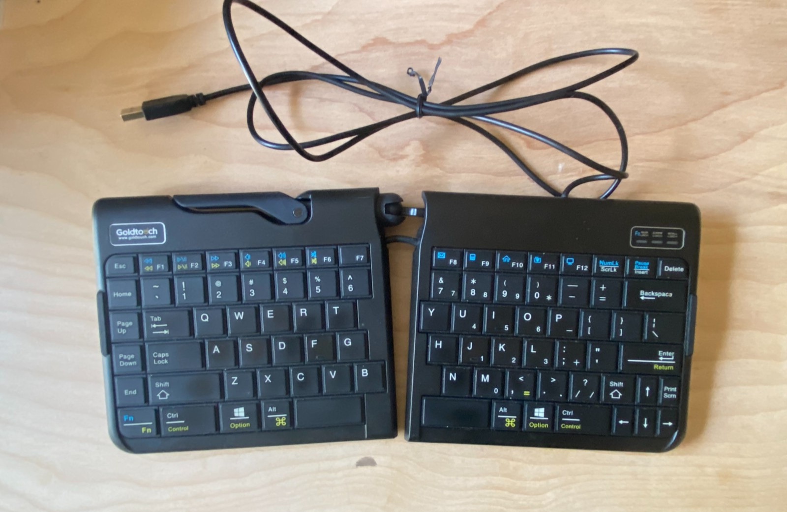 Goldtouch Go2 SK-2721 Folding USB Ergonomic Keyboard Compact Black Mac & PC