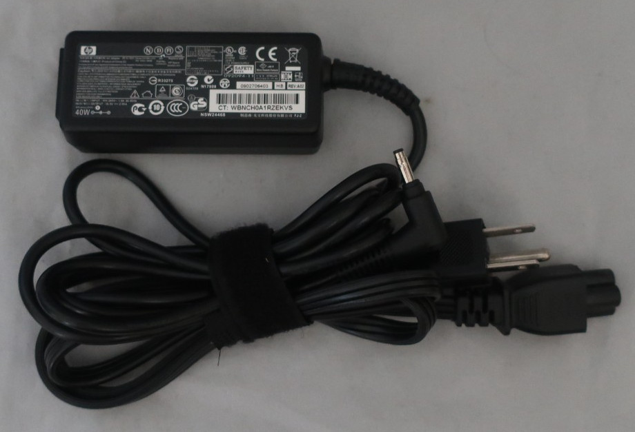 Genuine HP Laptop AC Power Adapter 622435-002 624502-001 19.5V 2.05A 40W