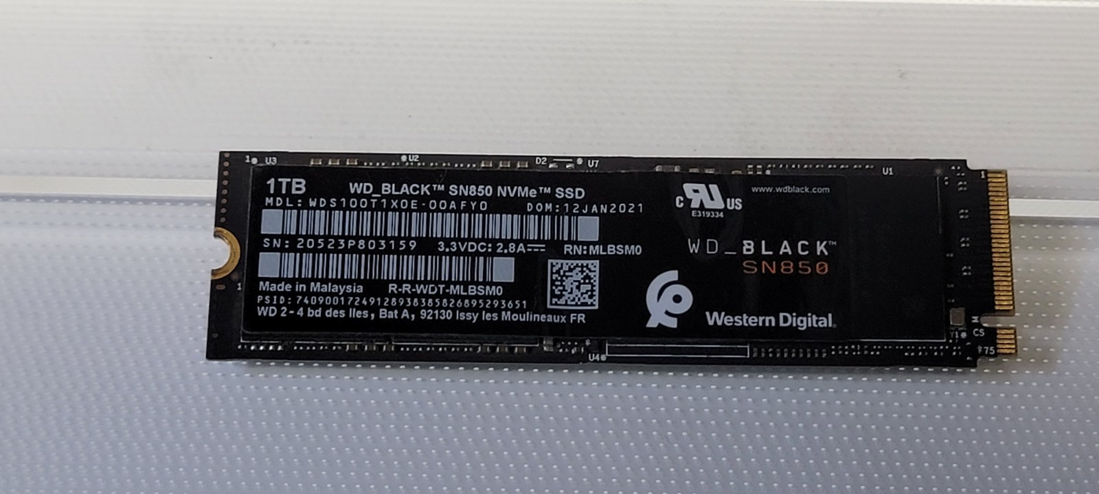 Western Digital WD_BLACK SN850 1TB PCIe 4.0 NVMe M.2 2280 Gaming SSD 95% Health