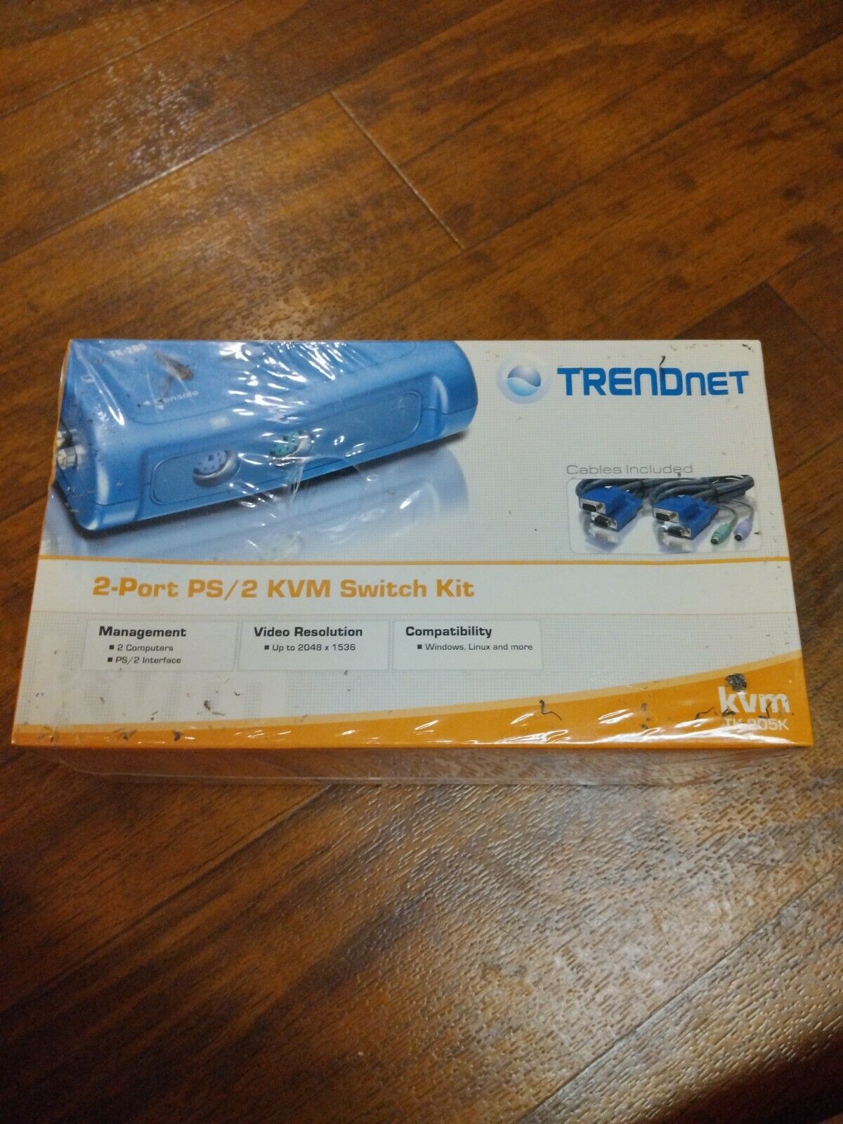 TrendNet 2-Port USB KVM Switchkit - BRAND NEW IN BOX - ALL CABLING INCLUDED