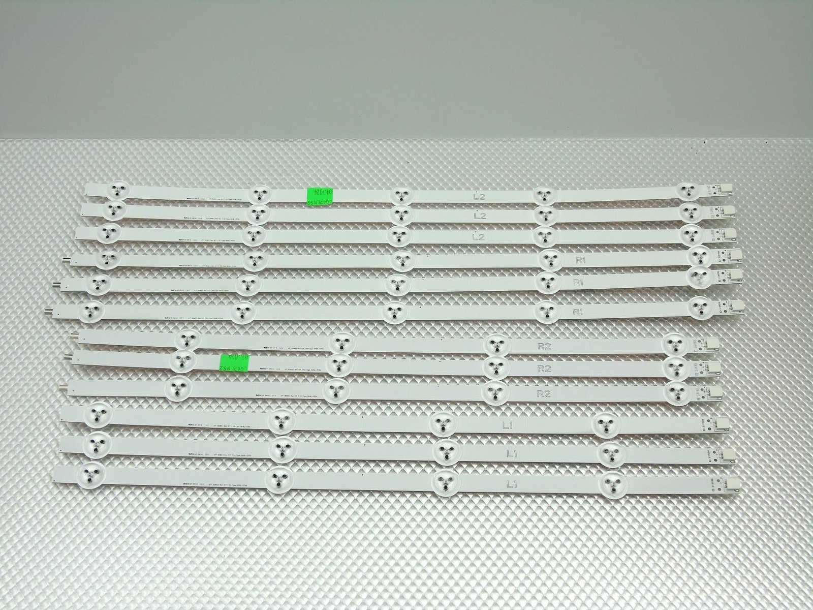 LG 47LN5200-UB.AUSYLJR  47" 1080p TV LED Backlight Strips (Qty 12) - 6916L-1174A
